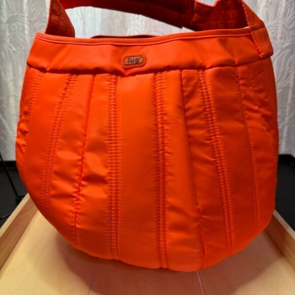 Lug Pumpkin NWT -CORAL ORANGE - Picture 1 of 4